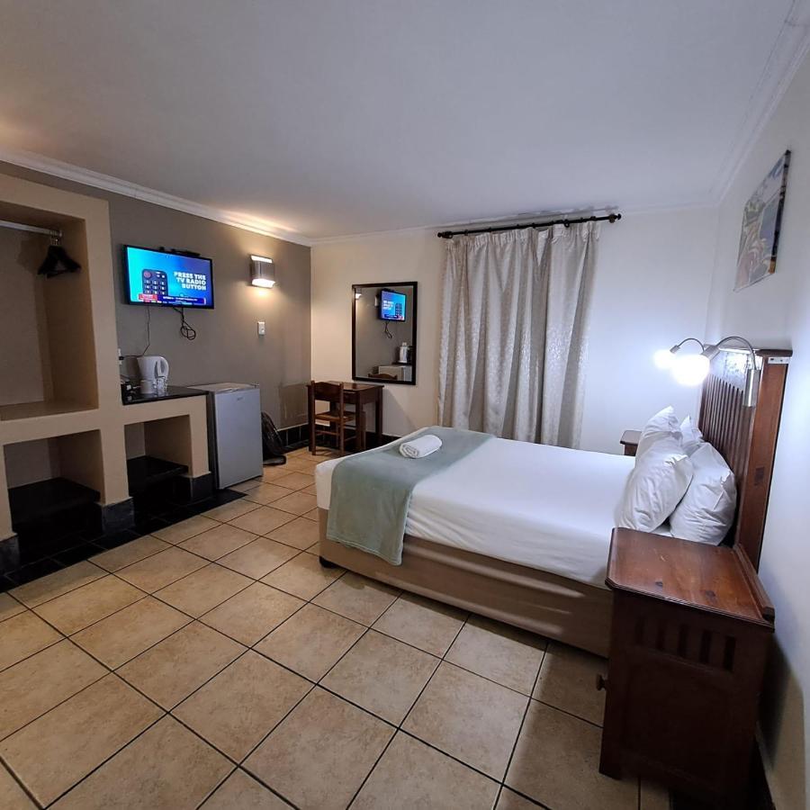 Green Door Guest House Mossel Bay Luaran gambar